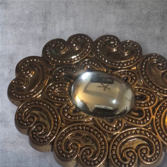 Antique Gold Button Cover - Picture 1 of 4